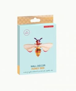 Studio Roof Honey Bee 3D Model Kit