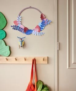 Studio Roof Couronne Botanique Décor Mural en Carton