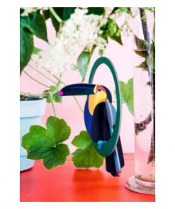 Studio Roof Pop Out Card Swinging Toucan