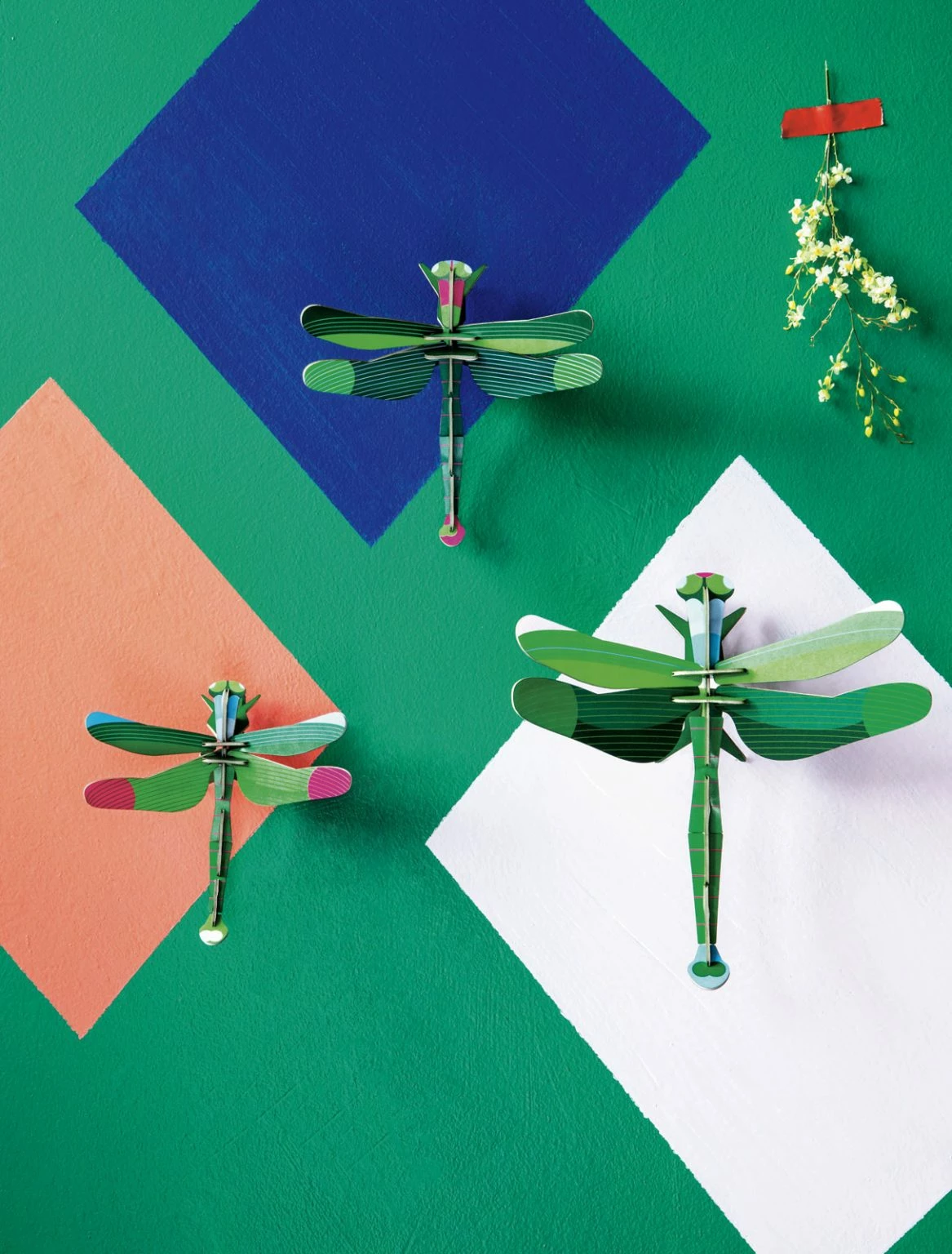 Studio Roof Insecte Décor Mural Set De 3 Giant Dragonflies 4 Studio Roof Insecte Décor Mural Set De 3 Giant Dragonflies