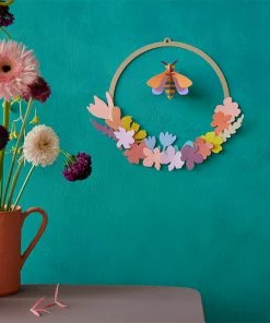 Studio Roof Couronne Prairie Décor Mural en Carton